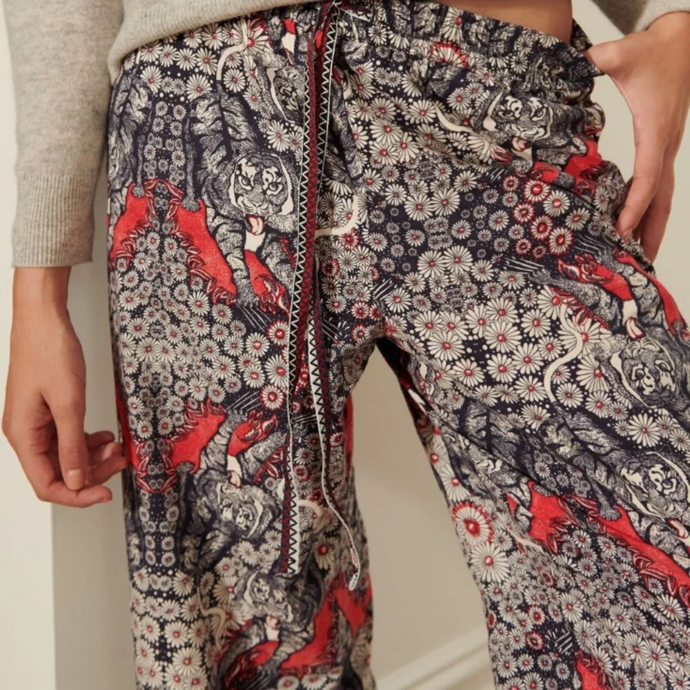 Anthropologie Red, Gray, Cream Patterned Pajama Pants